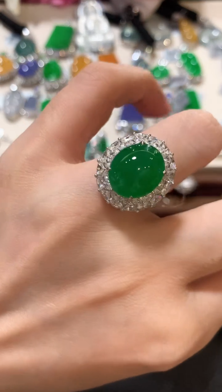 18K金镶嵌戒指翡翠雪****am52 