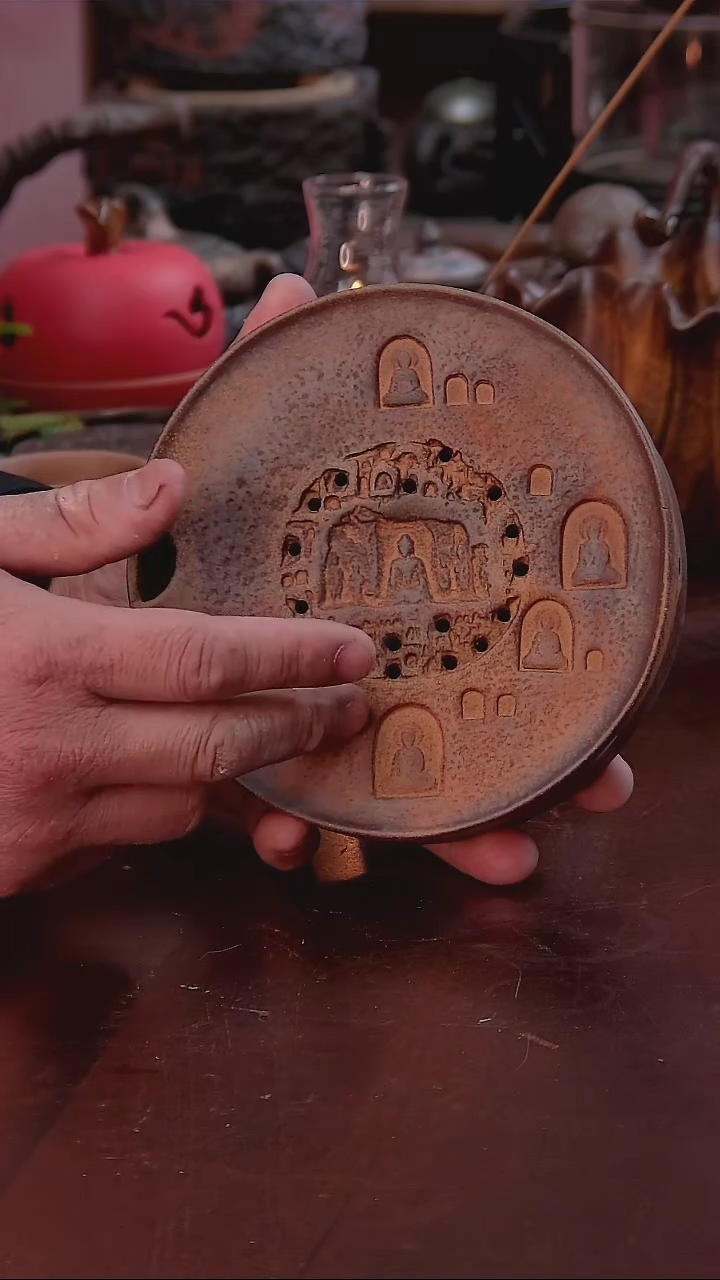 【闪购商品】老岩泥敦煌圆壶承