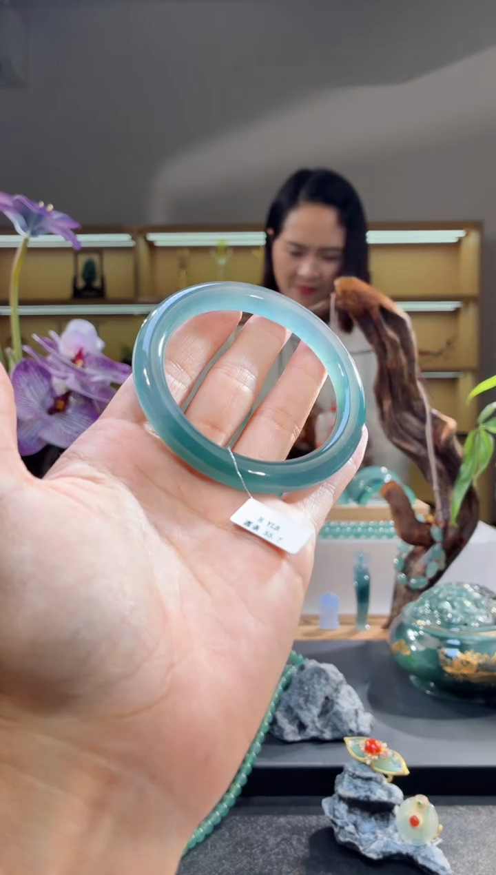 未镶嵌手镯翡翠56圈