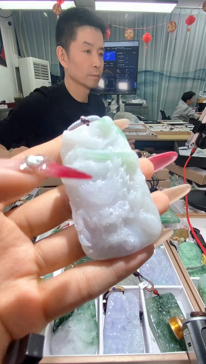 【闪购商品】翡翠颈饰未镶嵌天然缅甸翡翠A货未镶嵌