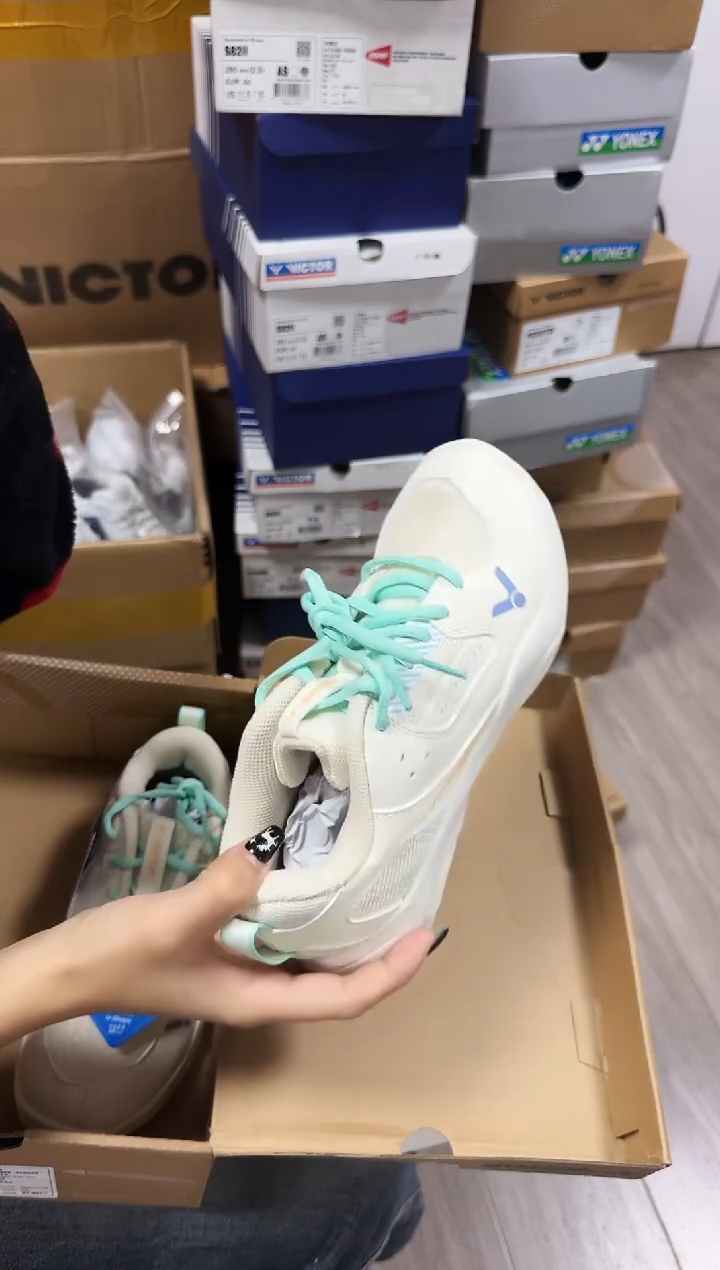 48 正品微瑕 311 36码