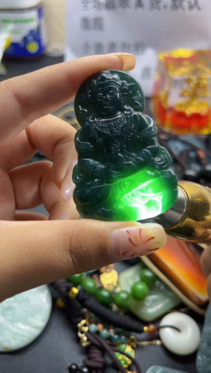 【闪购商品】翡翠颈饰未镶嵌翡翠