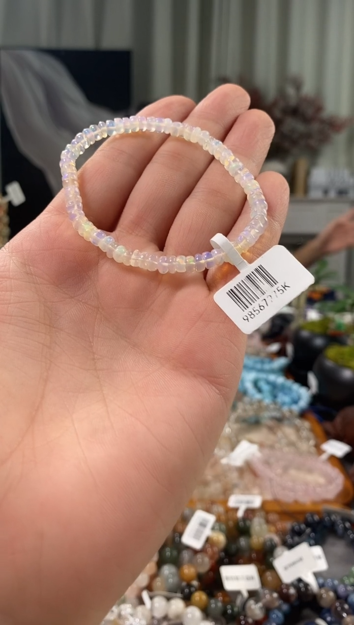 未镶嵌手链水晶淡**笑欧泊