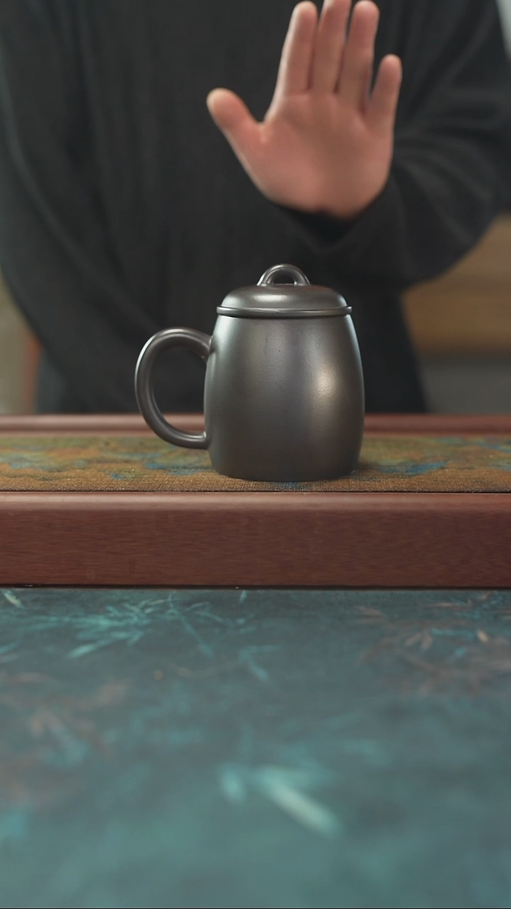 12.24  玄铁石黄  秦权杯