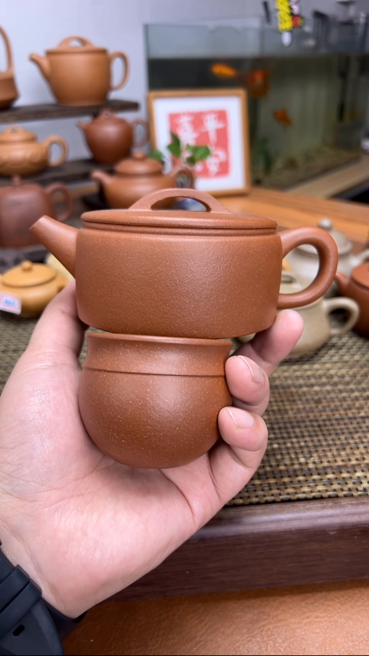 宜兴紫砂壶200cc