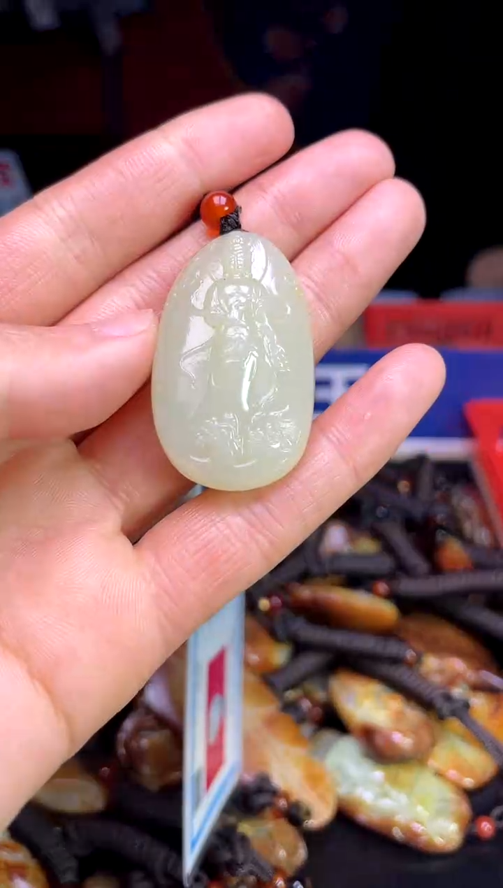 【闪购商品】和田玉未镶嵌颈饰1