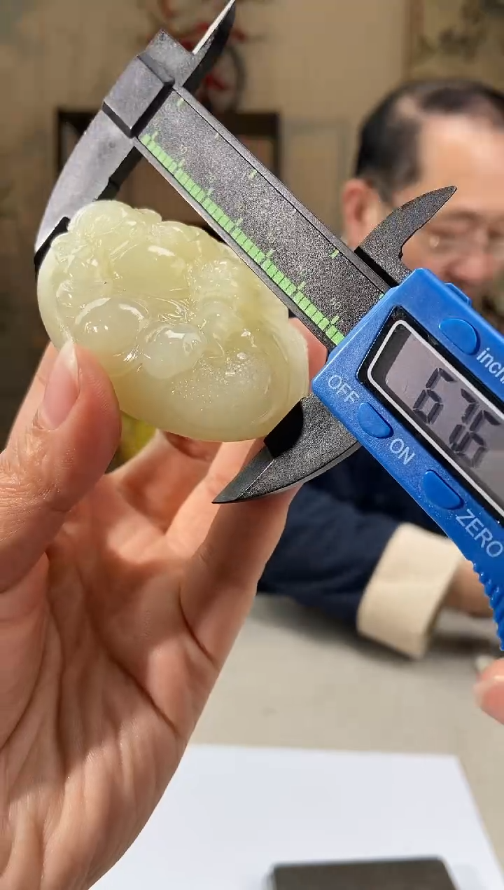【闪购商品】定制和田玉多样性发货拍一发一25253