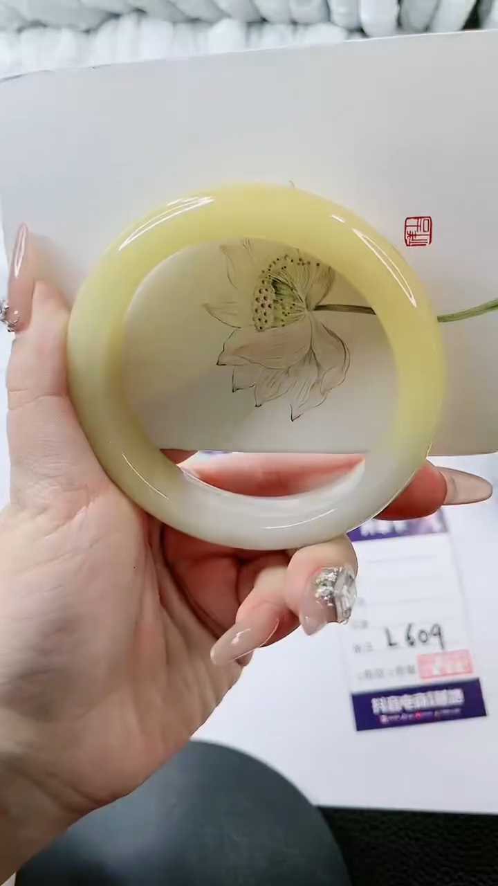 【闪购商品】石英质玉手镯未镶嵌多样性发货L629-62