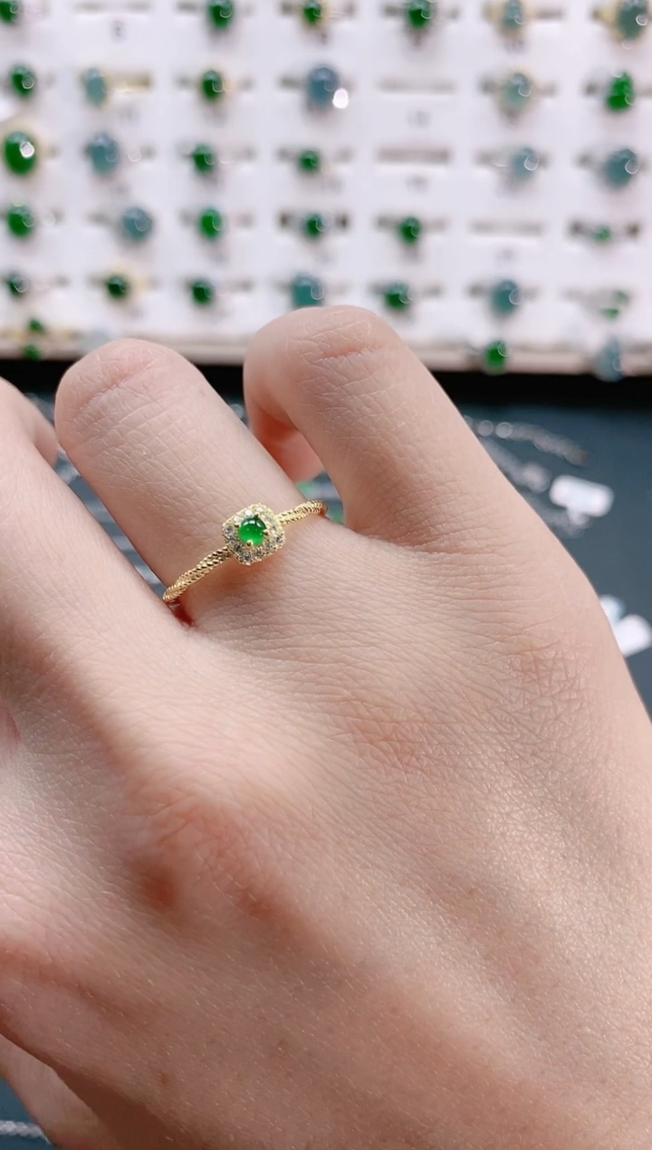 【闪购商品】翡翠戒指银S925镶嵌天然翡翠