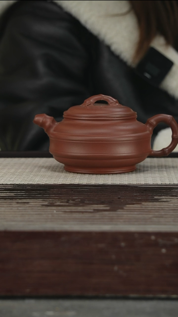 茶壶紫砂73号360CC