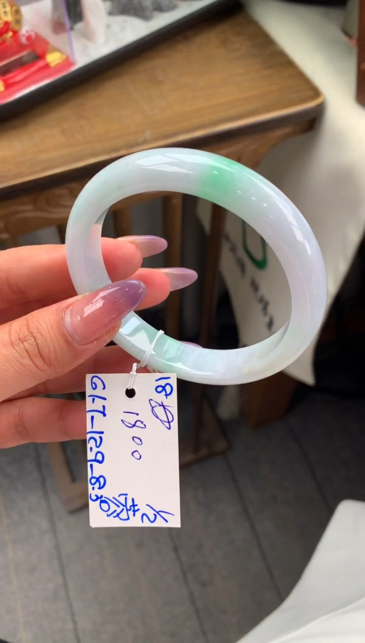 【闪购商品】翡翠手镯未镶嵌手镯