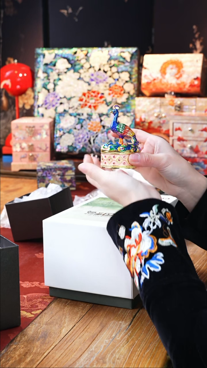 【闪购商品】瓷片豆包儿推荐饰品摆件