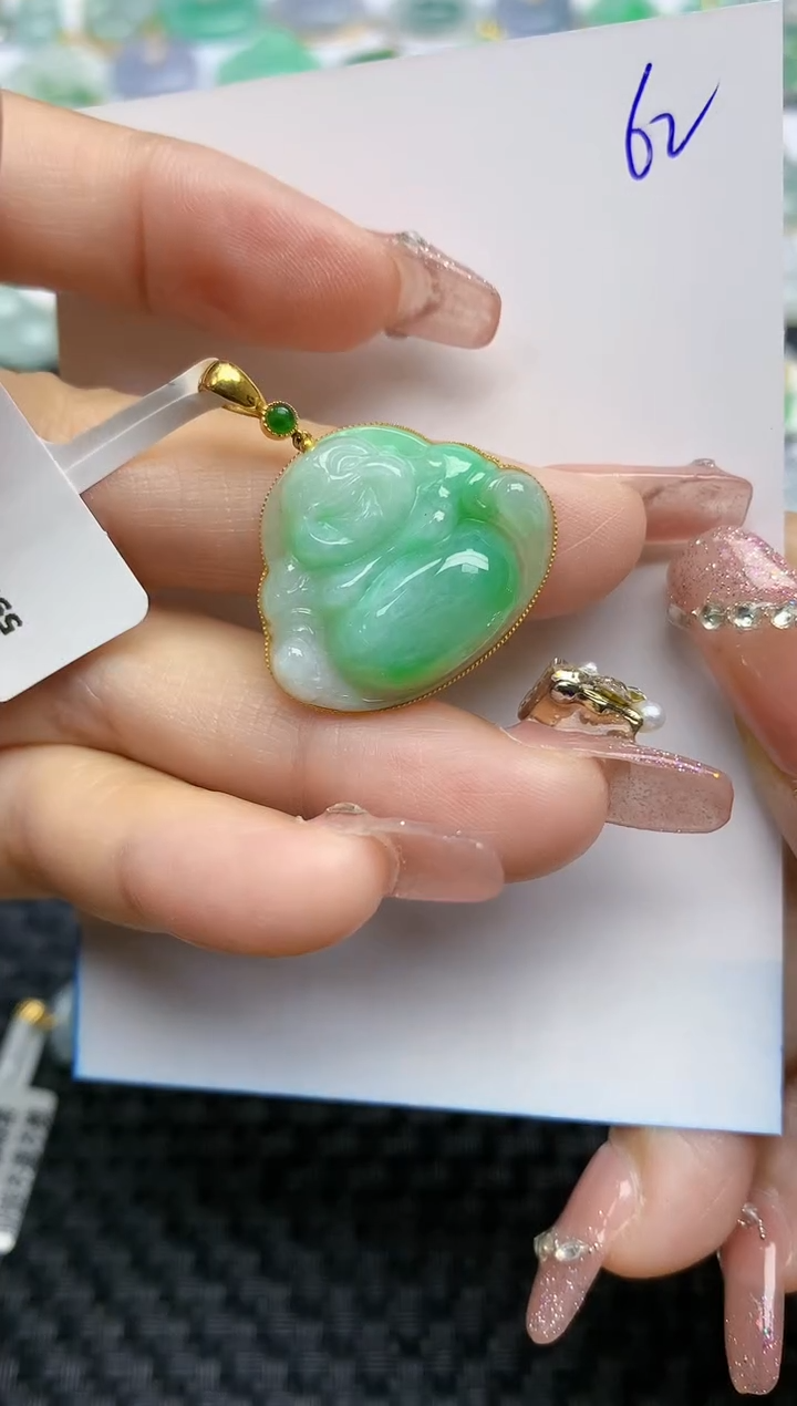 【闪购商品】翡翠颈饰18K金镶嵌天然A货翡翠 62