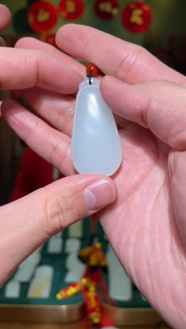 【闪购商品】和田玉颈饰未镶嵌牌子