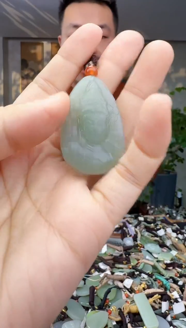 未镶嵌和田玉挂件拍一发一