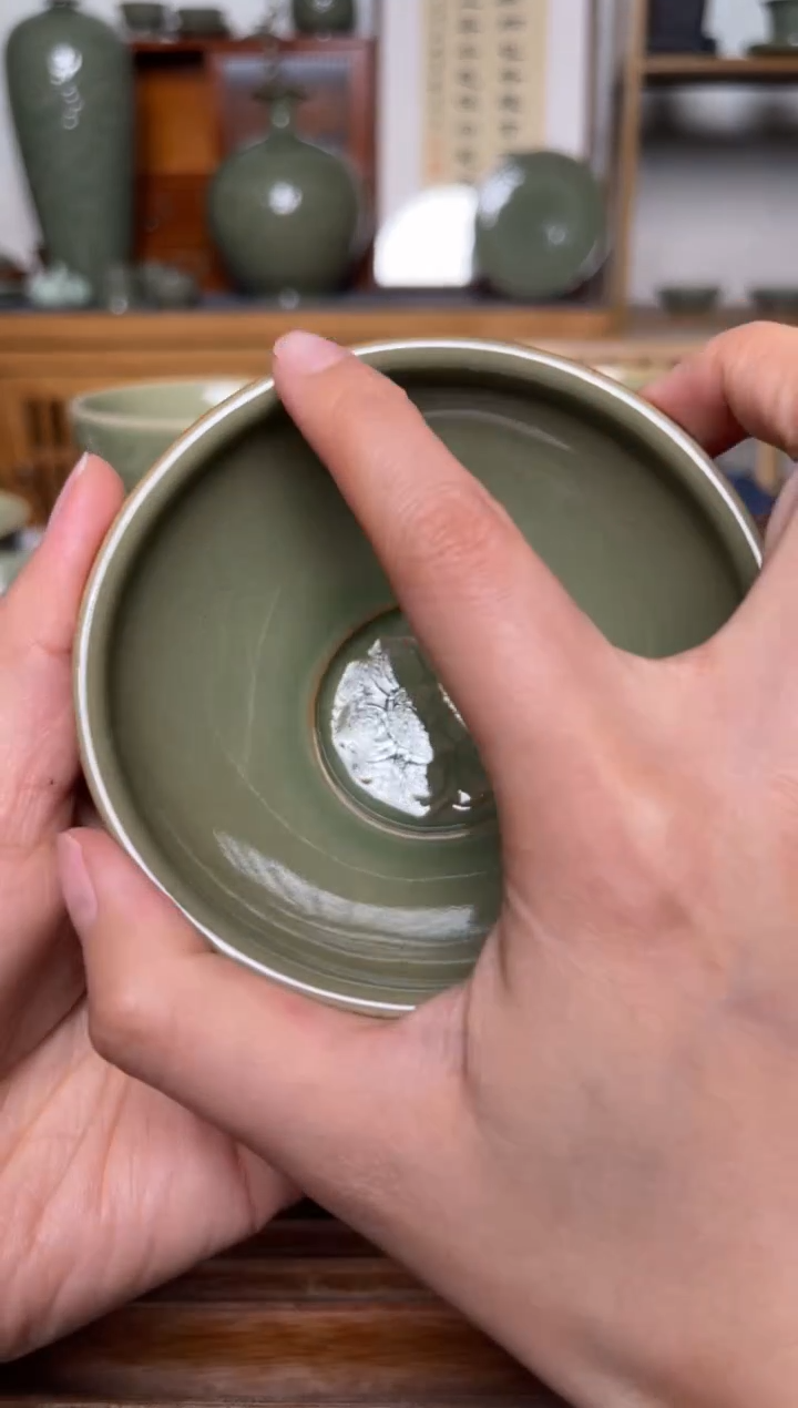 【闪购商品】其他32纯手工秘色毗卢杯 微瑕福利