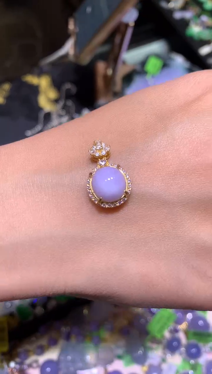 【闪购商品】翡翠吊坠(不含链)银S925镶嵌蛋面