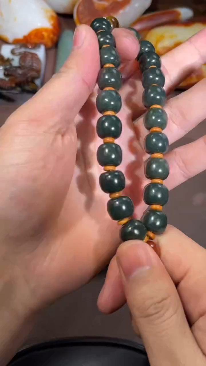 吊坠(不含链)未镶嵌和田玉王*诗吊坠