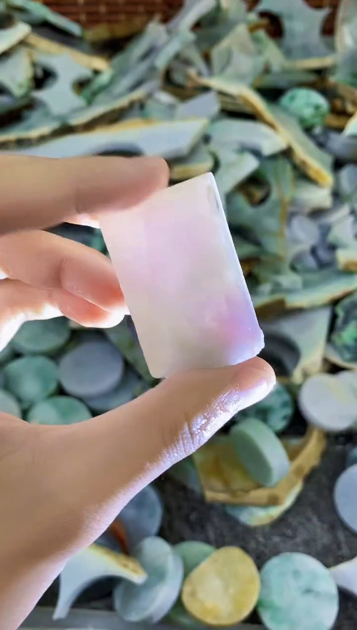 翡翠挂件未镶嵌纯天然A货翡翠282