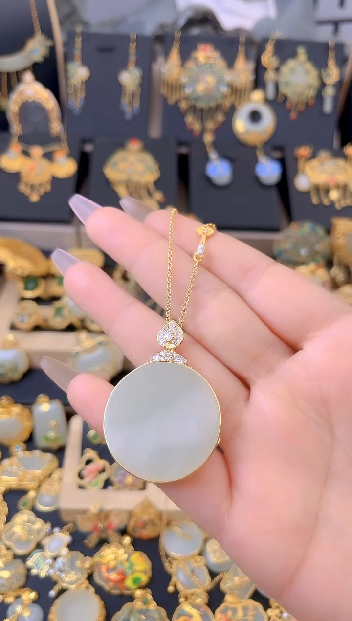 【闪购商品】和田玉吊坠银S925镀金镶嵌大无事圆牌吊坠配如意链
