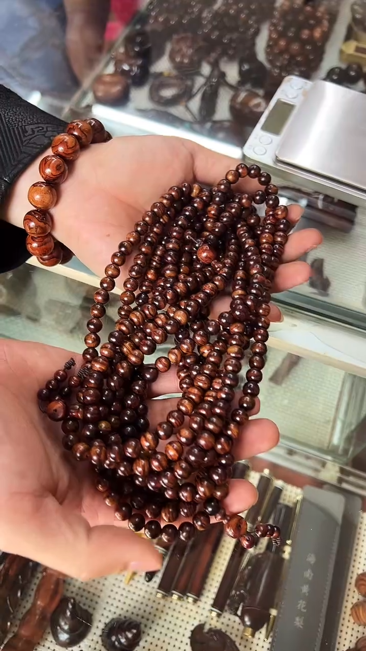 【闪购商品】黄花梨/降香黄檀手串/手链C5海南黄花梨08长串发一