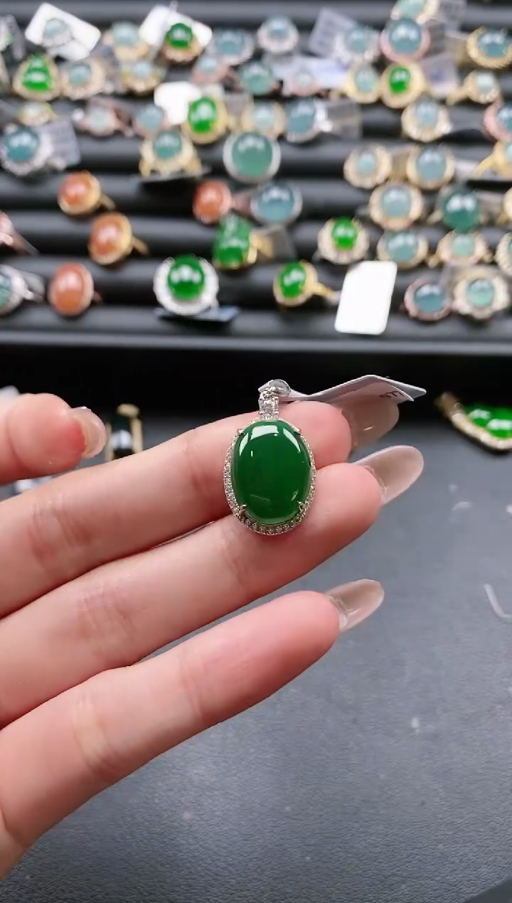 【闪购商品】翡翠戒指银S925镶嵌51511