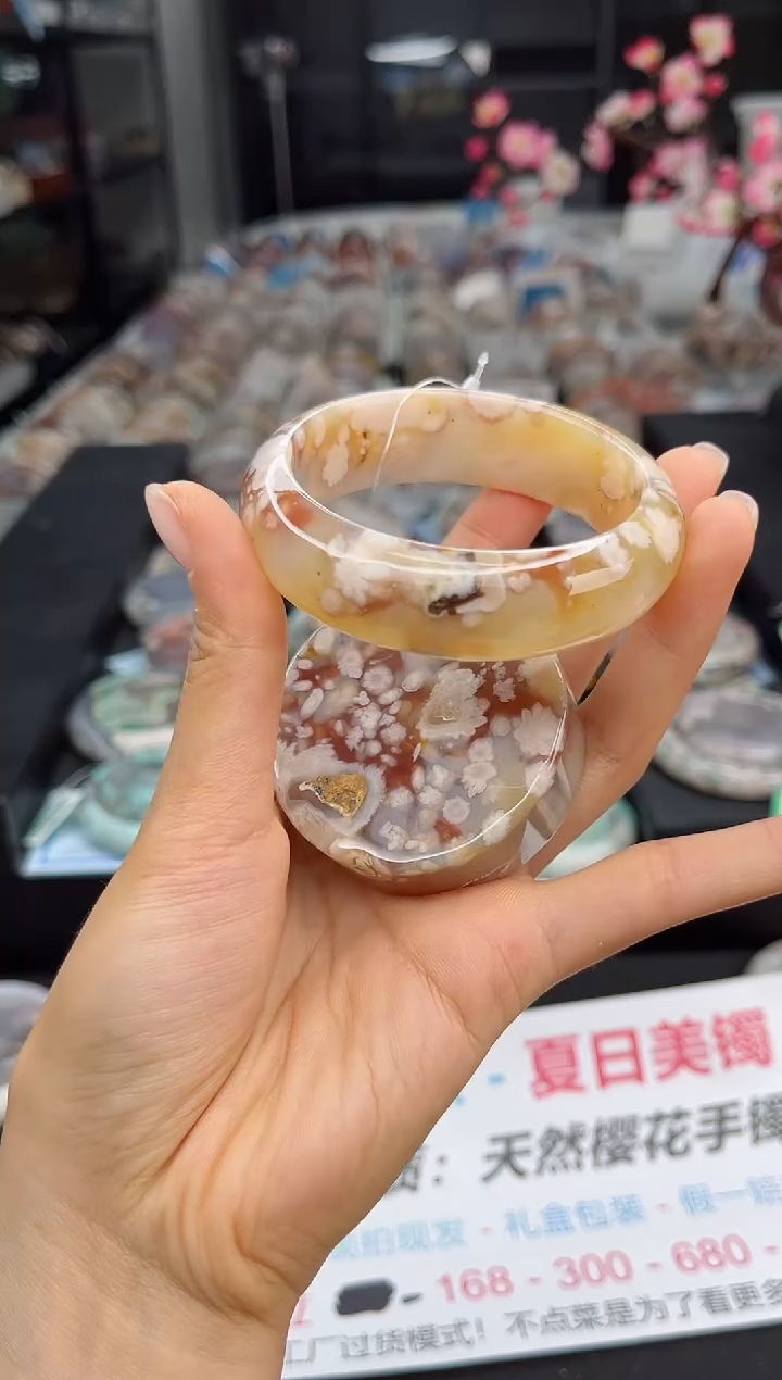 石英质玉手镯未镶嵌56圈口（赠送镯心）3650179