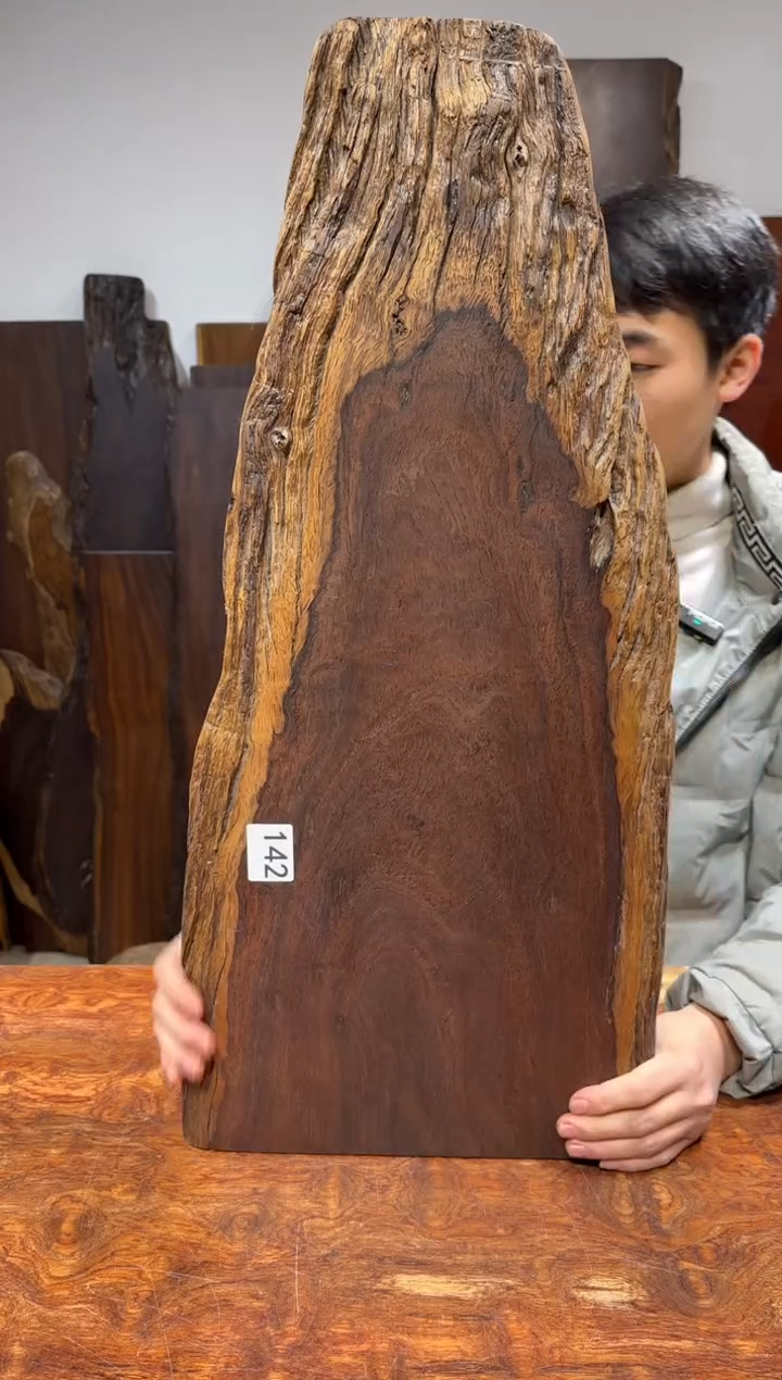 木.尺寸71*32*3.3编号142----定制雕刻不退不换