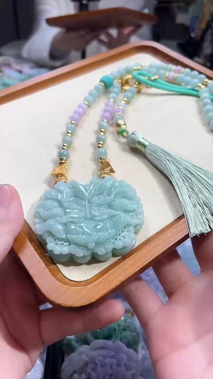 【闪购商品】翡翠颈饰未镶嵌吊坠