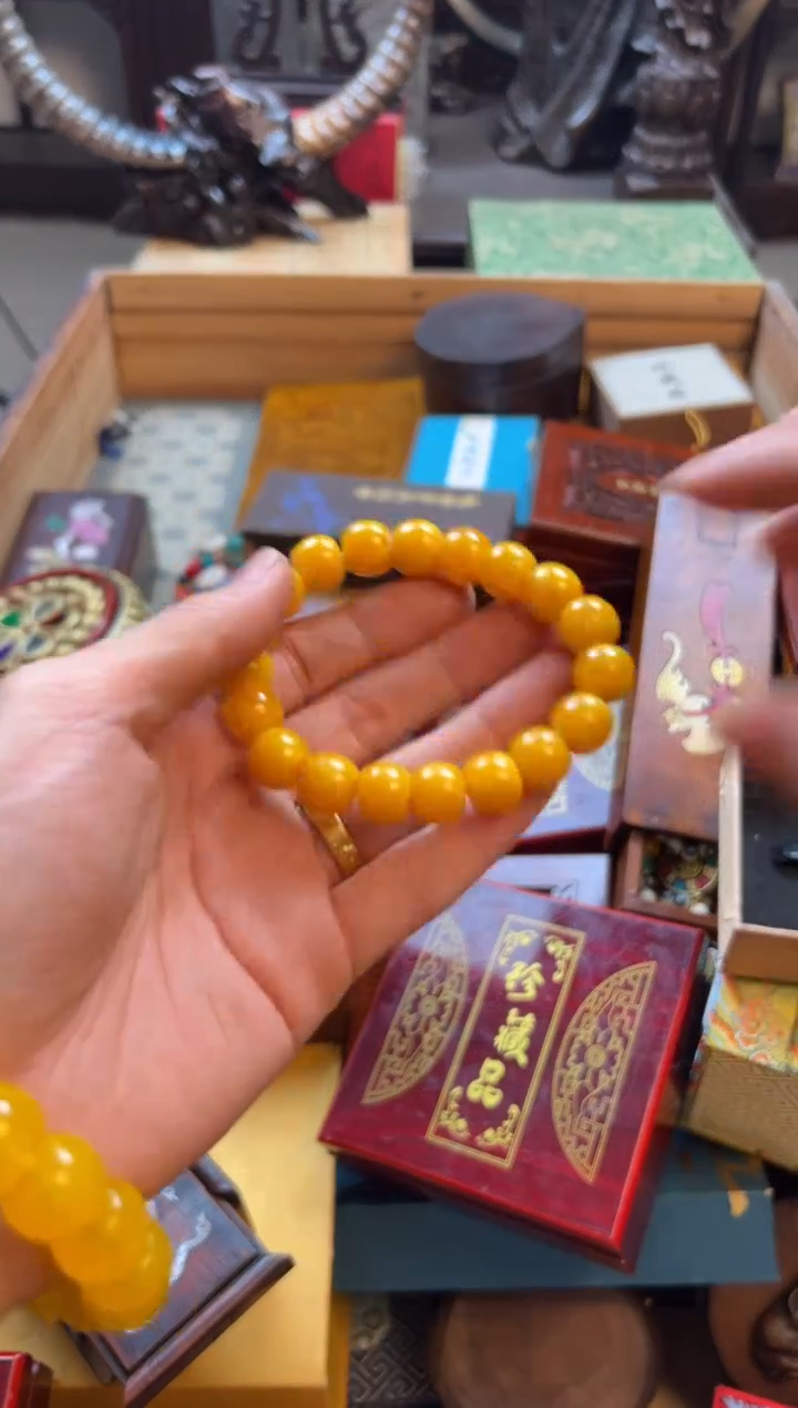 未镶嵌蜜蜡裸石——————————————1