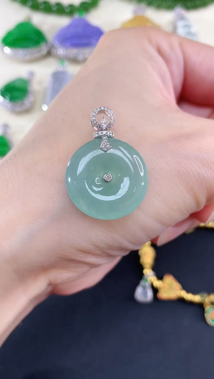 吊坠(不含链)18K金镶嵌翡翠57|