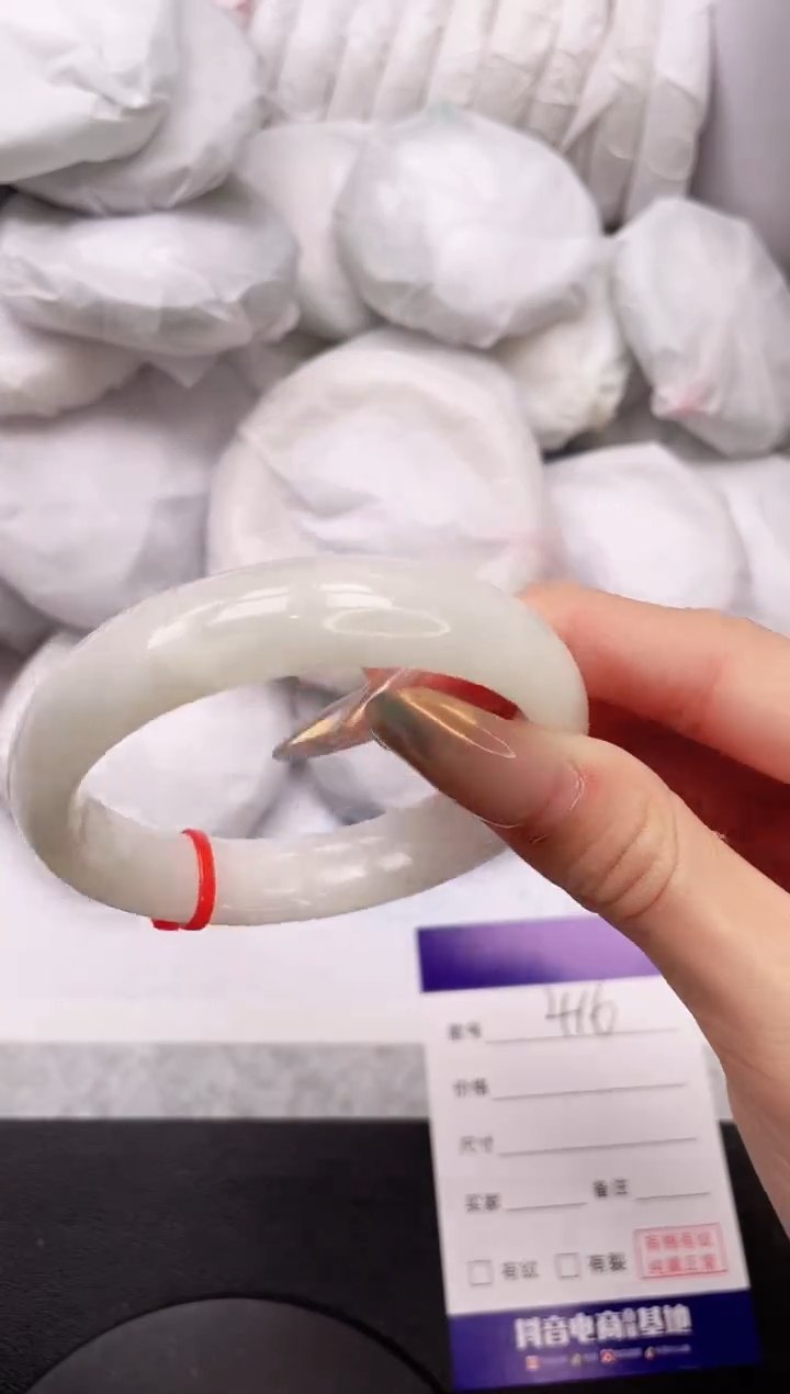 【闪购商品】和田玉手镯未镶嵌3K416-58