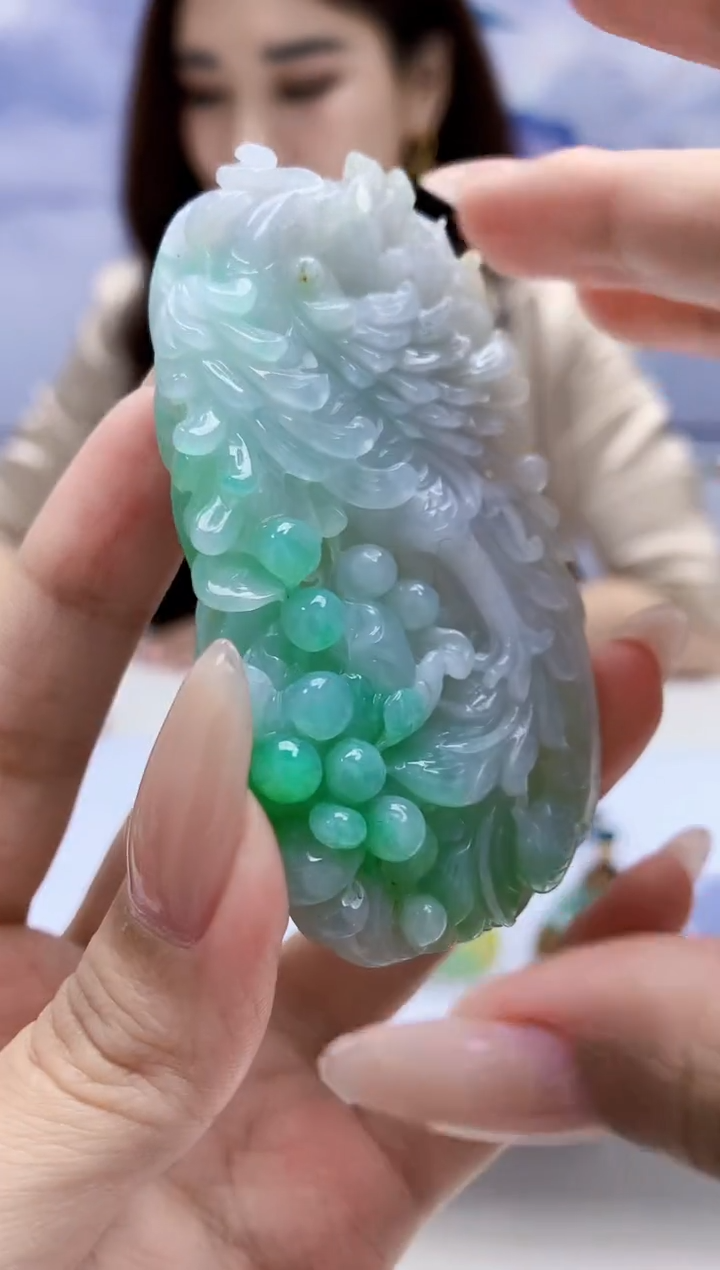 定制翡翠未镶嵌4829xx-毛货挂件219