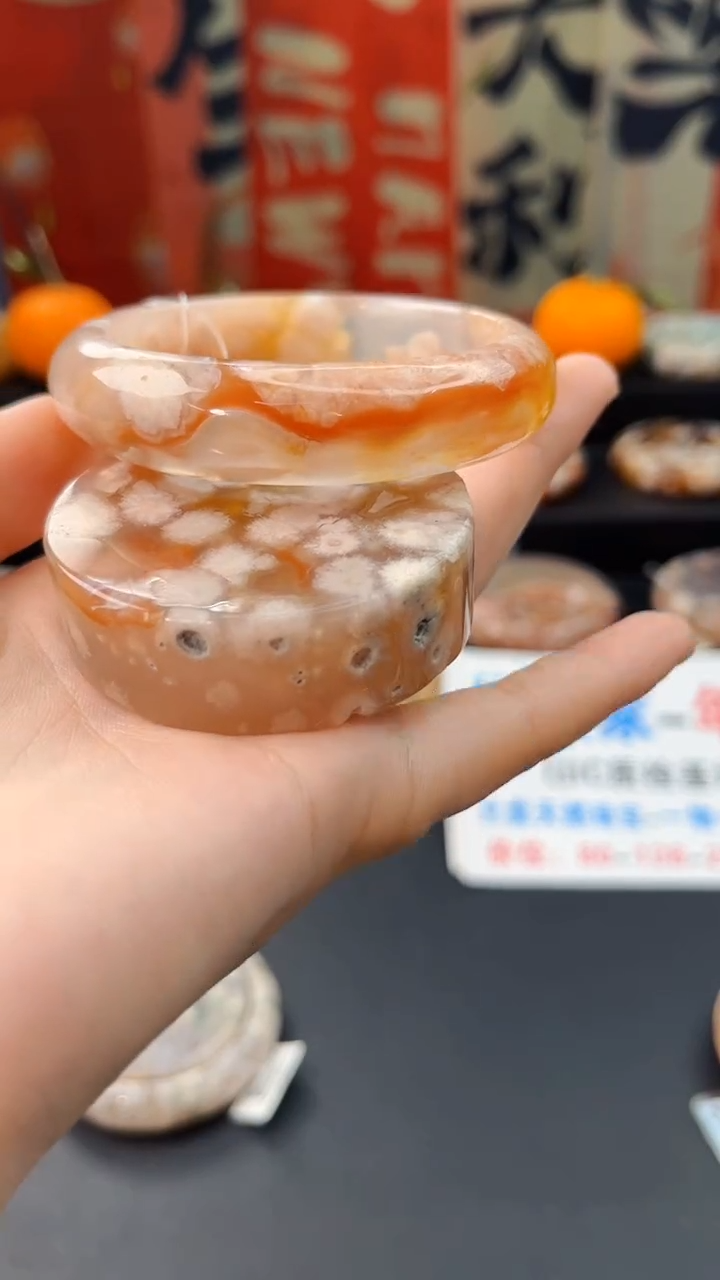 【闪购商品】石英质玉手镯未镶嵌赠送镯心（57圈口）