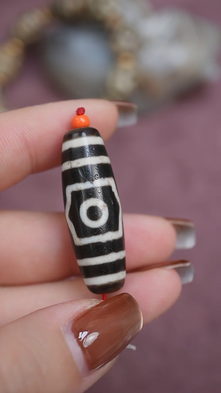 【闪购商品】玛瑙/玉髓颈饰未镶嵌蚀花玛瑙珠定制编绳