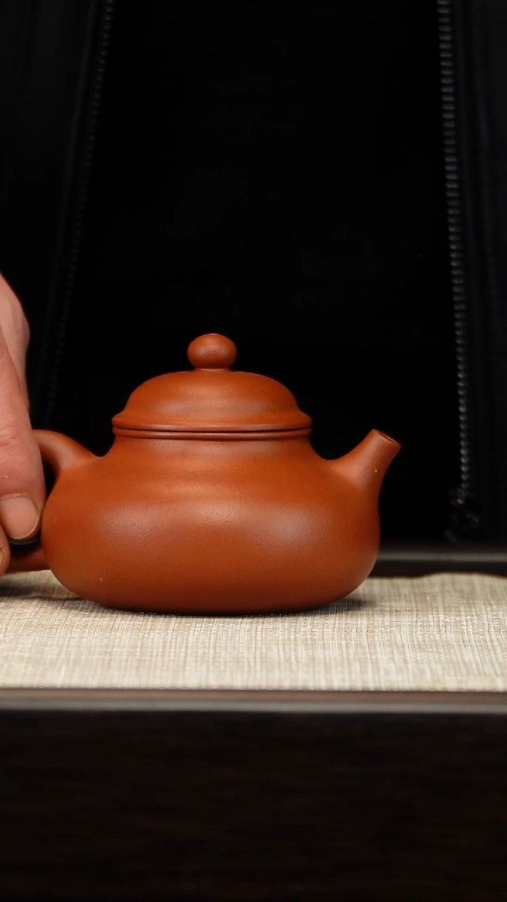 茶壶紫砂朱泥容天