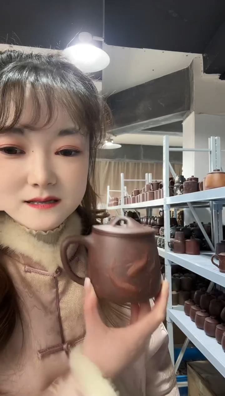 【闪购商品】紫砂盖杯紫砂盖杯鱼堆绘