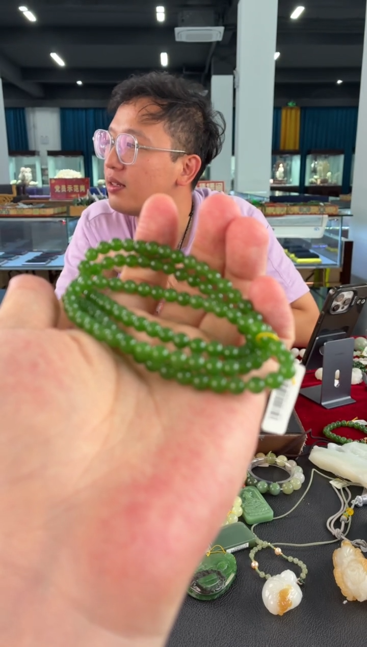 和田玉未镶嵌颈饰项链