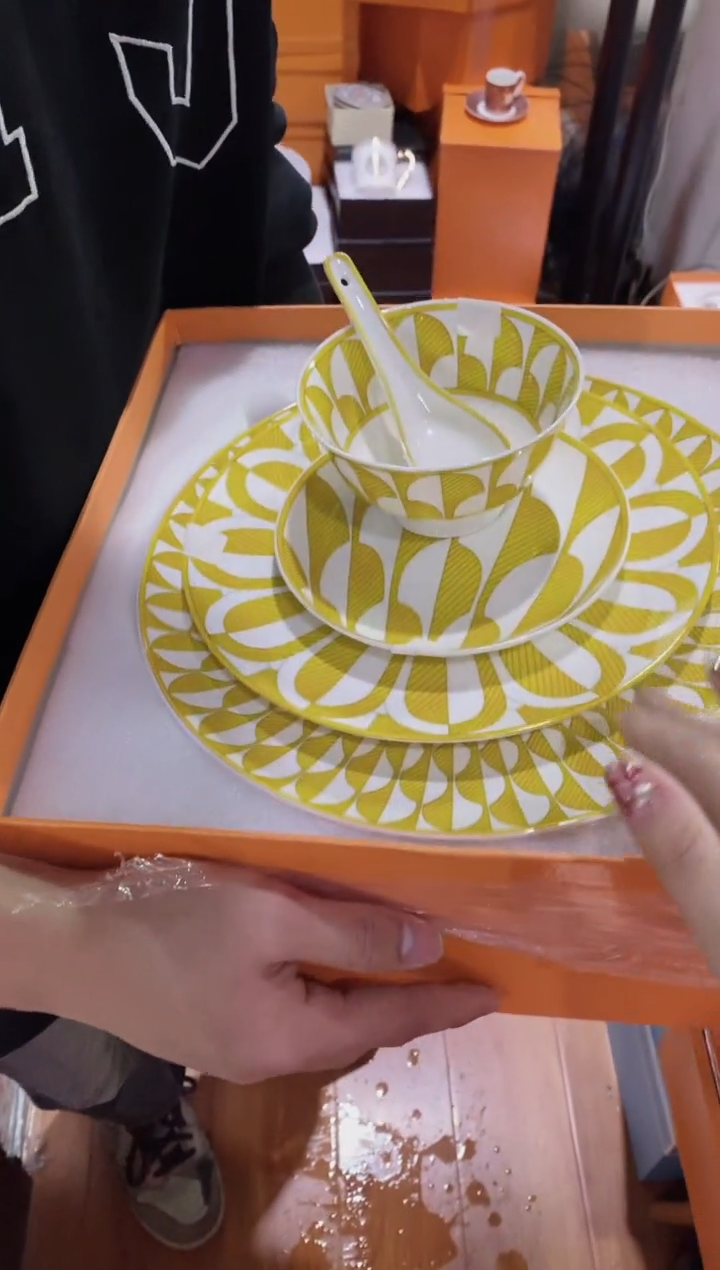 【闪购商品】杯全场正品，京东包邮