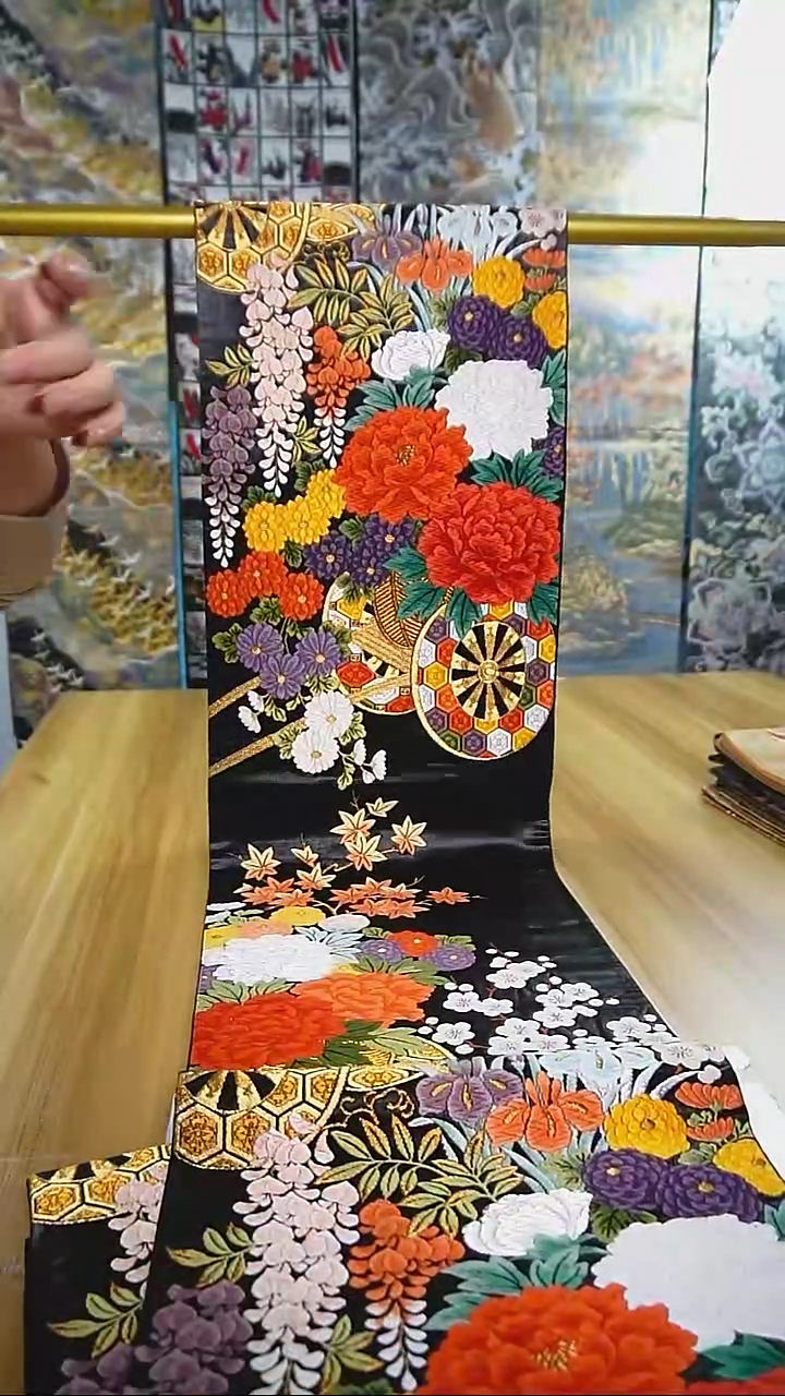 【闪购商品】织绣织锦135六通花卉