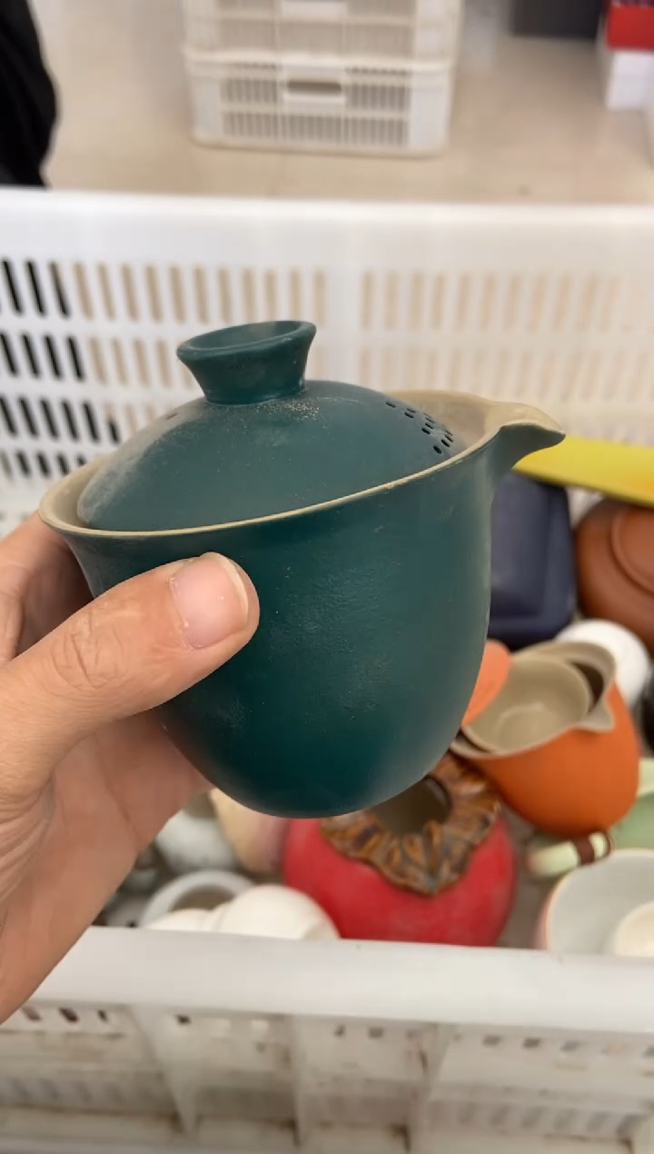杯无运费险有瑕疵的摄影的产品有使用过的痕迹有点脏介意勿拍