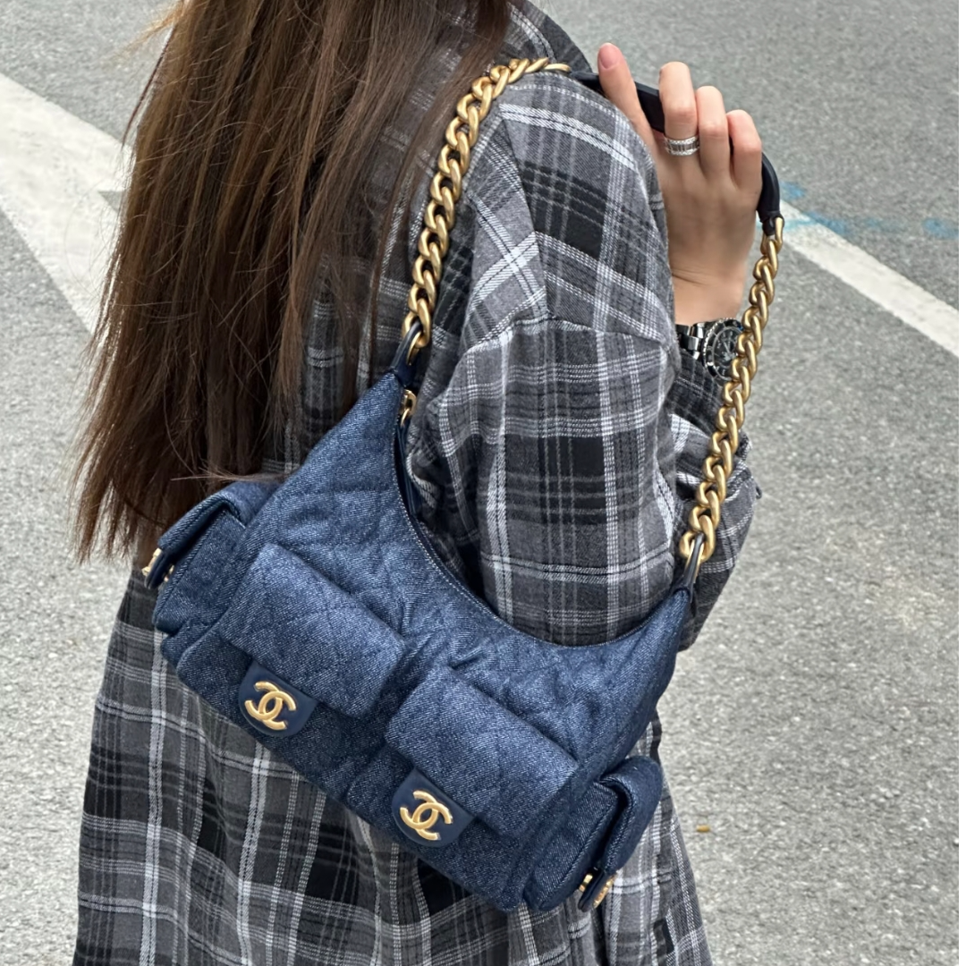 99新 Chanel/香奈儿 【念念特价】25C hobo 双口袋 腋下包 牛仔蓝