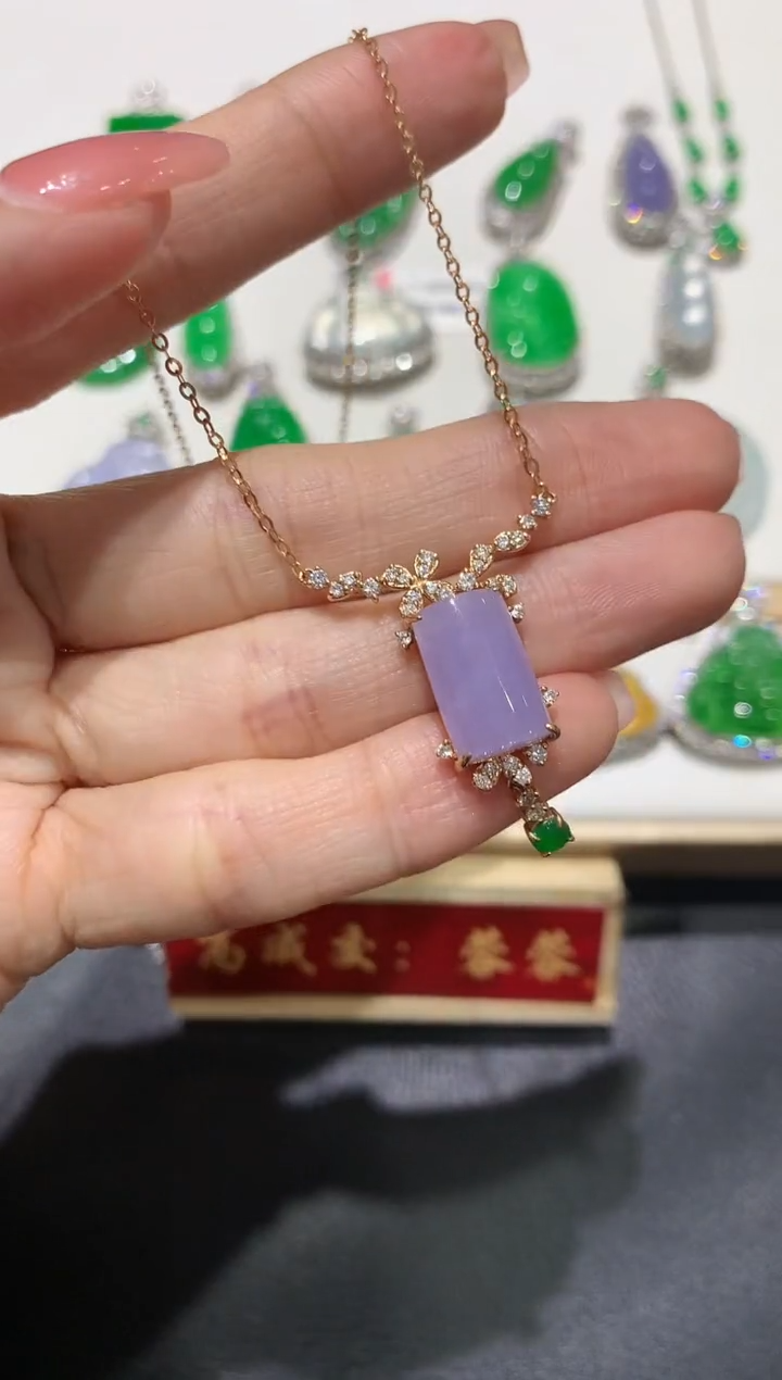 【闪购商品】翡翠套链18K金镶嵌团购9