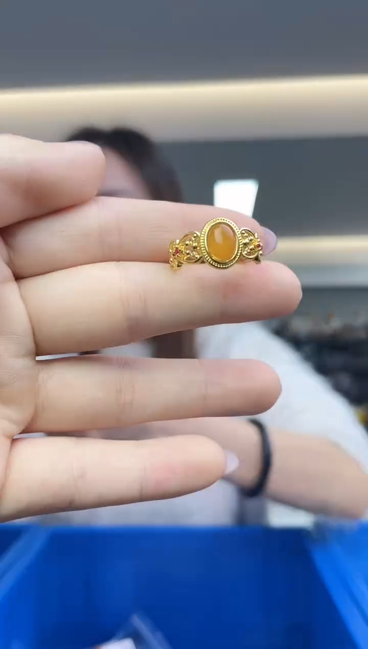 【闪购商品】蜜蜡裸石未镶嵌（多样性发一件）