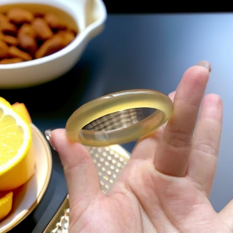 手镯测量方法（款式有：灰冰 蜂蜜水 香槟 烟灰 草花 烟紫玛瑙手镯）