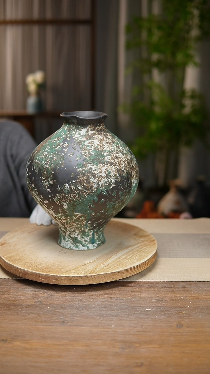 【闪购商品】陶瓷花器涂鸦绿灯笼