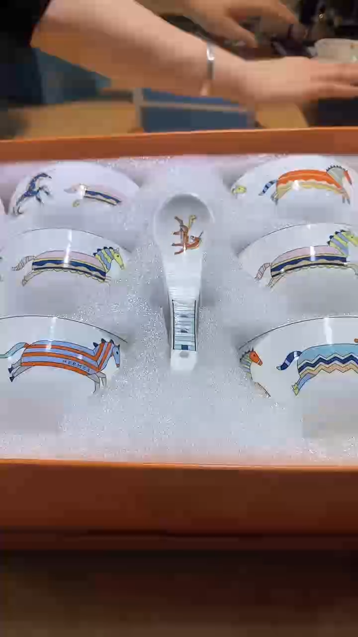 【闪购商品】瓷片锅碗瓢盆一件不剩