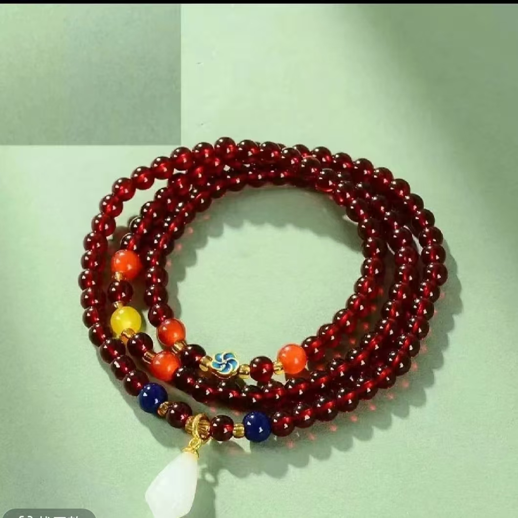 红石榴石0.6多圈 白兰花配饰手串（无礼盒） S1127-1