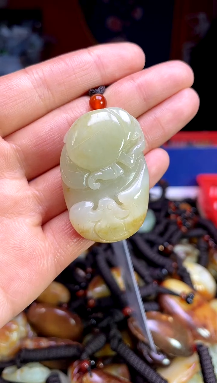 【闪购商品】和田玉未镶嵌颈饰1