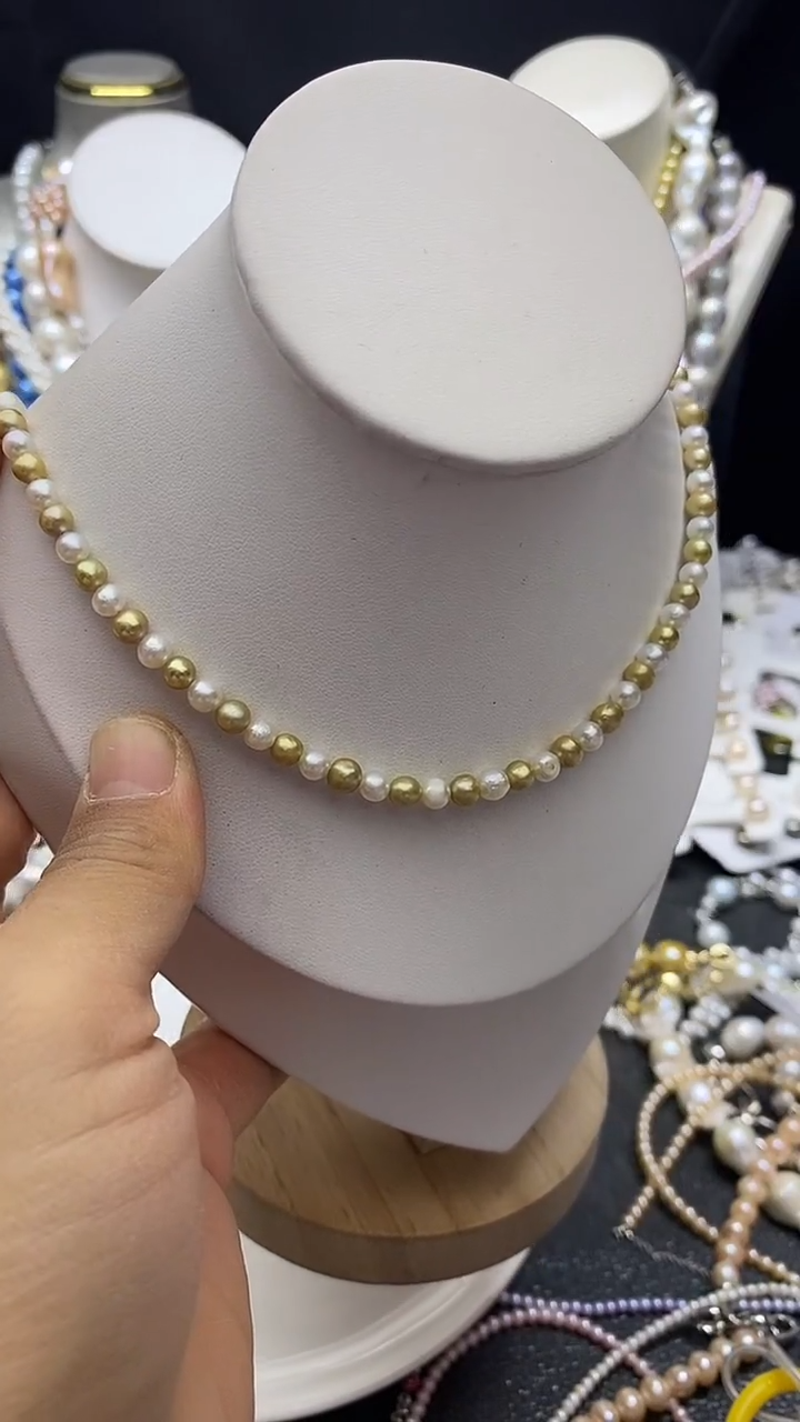 颈饰未镶嵌淡水珍珠多人